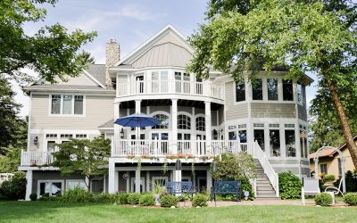 Can You Paint Vinyl Siding? Yes, But Not Everyone Should